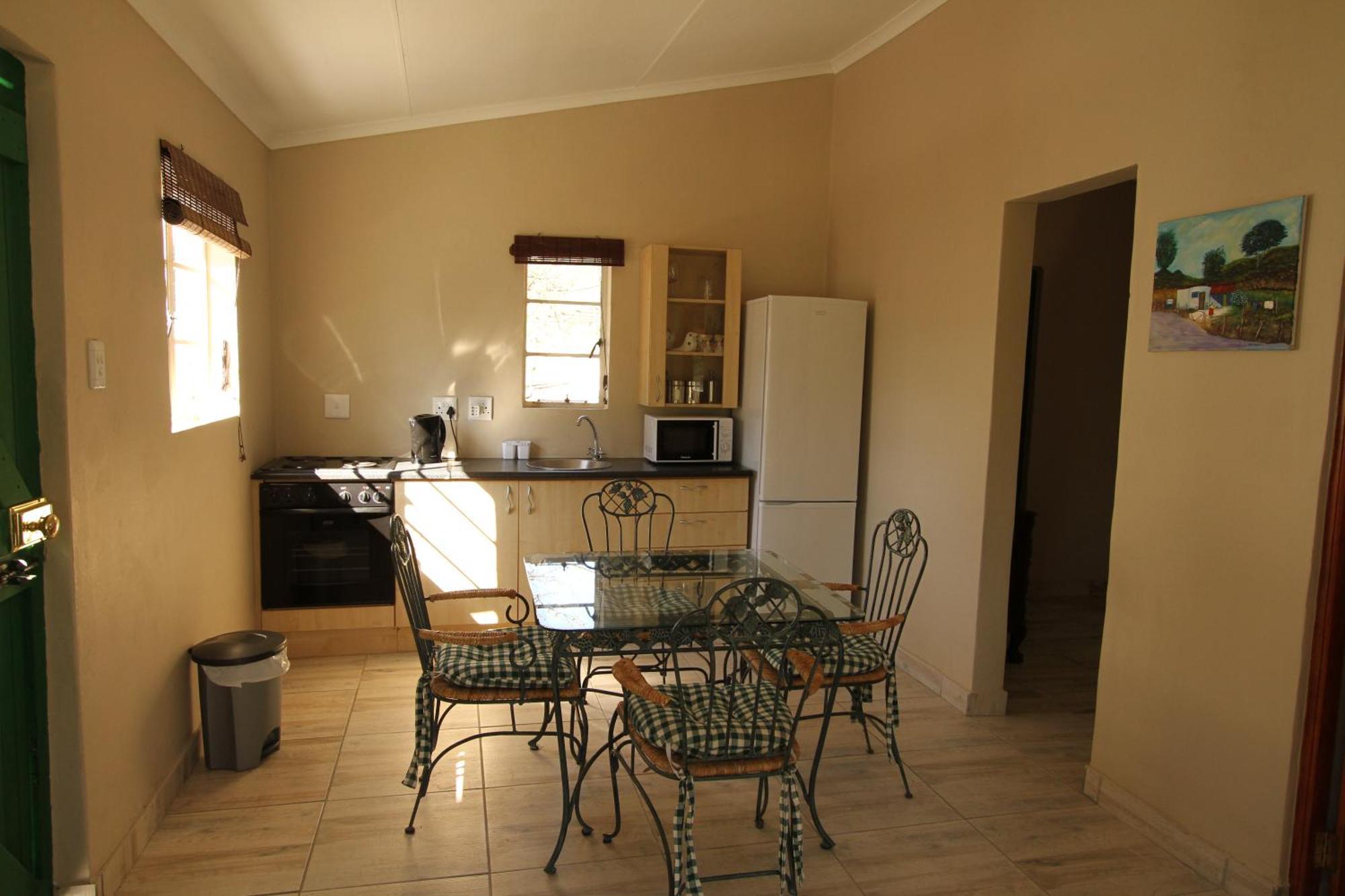 タルバ Oudekloof Wine Estateヴィラ エクステリア 写真